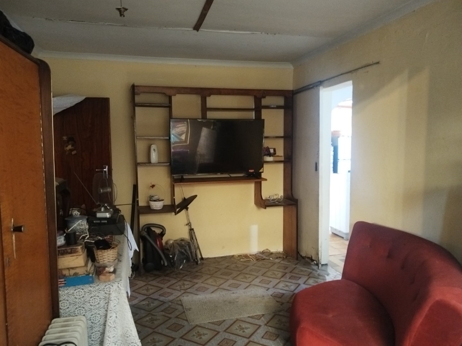  Bedroom Property for Sale in Bishop Lavis Western Cape